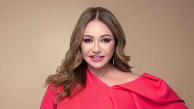 «مشكلة في الكتف والرقبة».. أول تعليق من الفنانة ليلى علوي بعد تعرضها لحادث سير