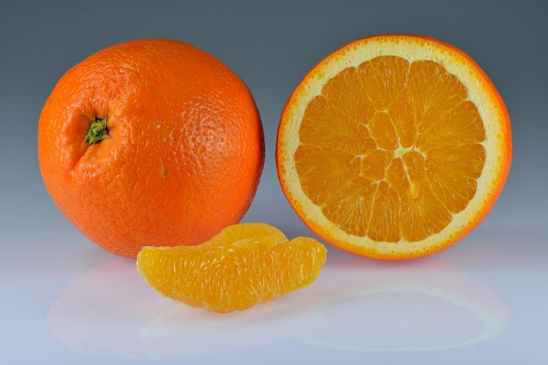 أطعمة تساعد في تنشيط المخ والذاكرة.. أبرزها البرتقال