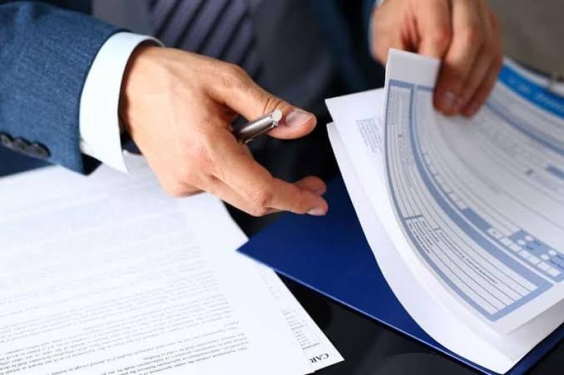 البنوك تخفض فائدة القروض الشخصية والسيارات ما بين 2 و5% بعد قرار المركزي