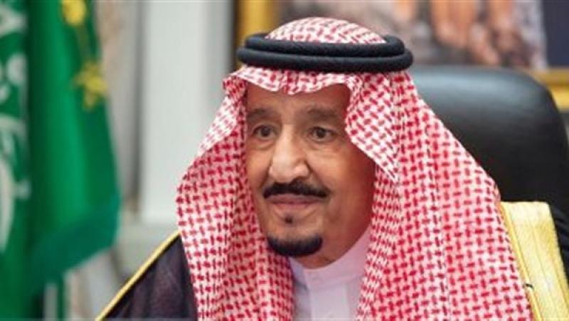 الملك سلمان يوافق على تزويد الحرمين بـ150 ألف نسخة من المصحف الشريف