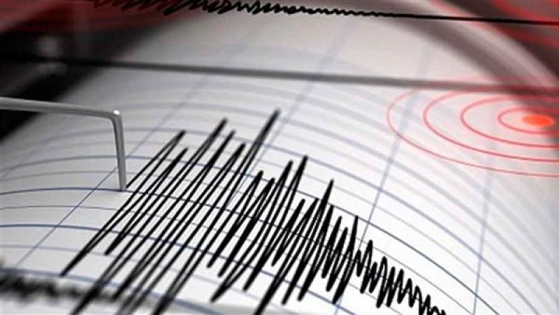 تزامنا مع الضربات الأمريكية.. زلزال بقوة 5.5 درجة يضرب غرب إيران
