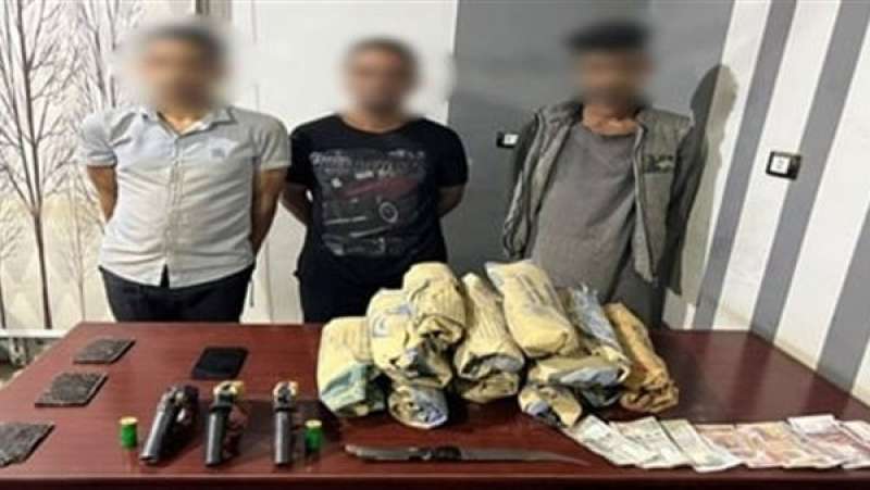 القبض على 13 تاجر مخدرات في حملة أمنية بأسوان