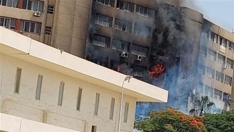 النيابة العامة تباشر التحقيقات في واقعة حريق مبنى بجهاز مدينة 15 مايو