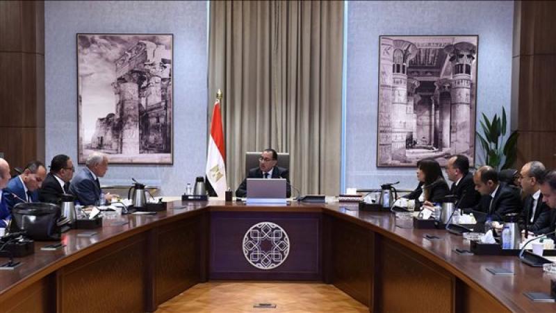 رئيس الوزراء يتابع جهود تطوير المنطقة المحيطة بالمتحف المصري الكبير