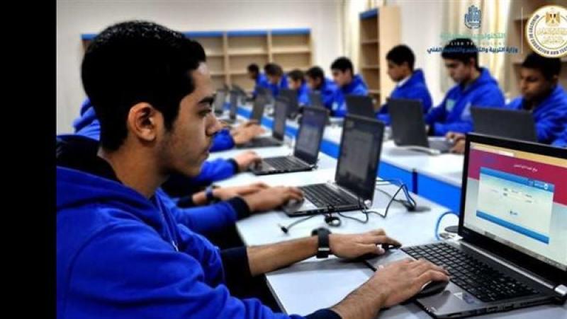 الهندسة 88.65%.. مؤشرات تنسيق كليات القمة 2025