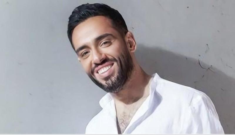 رامي جمال يحتفل بتصدّر أغنيته «بيكلموني» قائمة الأعلى استماعًا في مصر
