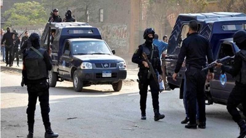ضبط المتهمين بالتشاجر بسبب أجرة التوك توك في القاهرة