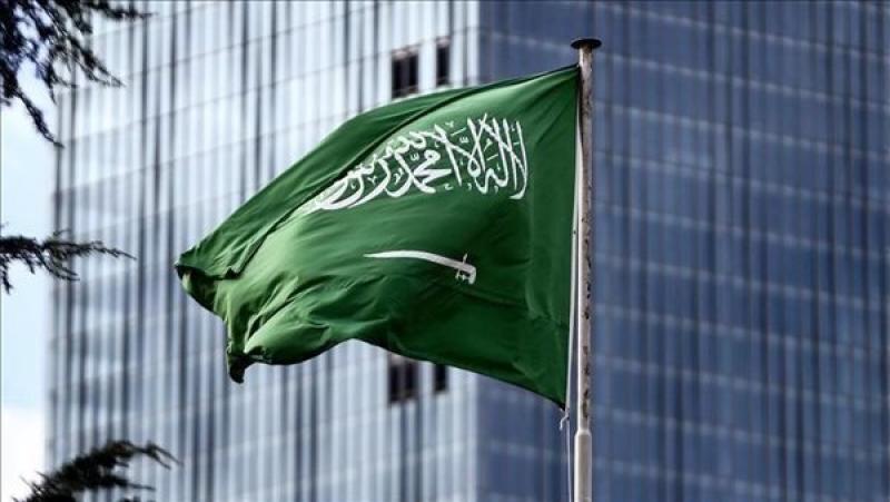 عاجل| الديوان الملكي السعودي يعلن وفاة الأمير جلوي بن عبدالله بن عبدالعزيز