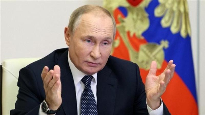 بوتين: الغرب تعمد إثارة النزاع في أوكرانيا لتعطيل تنمية روسيا