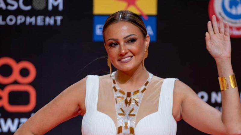 بشرى: «السينما هتتحول لصحراء بسبب عدم منح الفرصة للوجوه الجديدة»