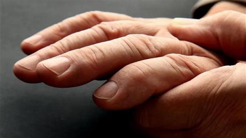 طرق الوقاية المنزلية من تورم أصابع اليد في الشتاء
