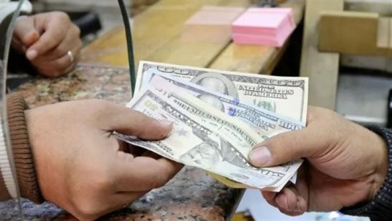 أعلى قيمة تاريخية.. تحويلات المصريين بالخارج تسجل 37.5 مليار دولار خلال 11 شهرًا