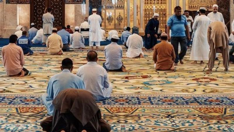 وزير الأوقاف يكشف ضوابط التراويح والتهجد والاعتكاف في رمضان
