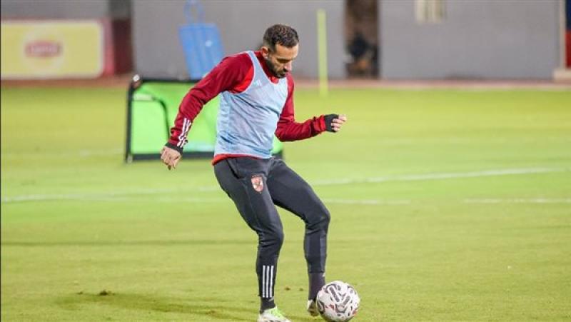 علي معلول يعود لتدريبات الأهلي نهاية أكتوبر بعد جراحة أكيلس