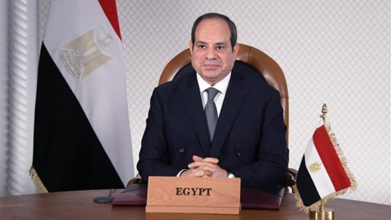 زيادة المرتبات 400 %.. الرئيس السيسي يفرح المصريين بقرارات تاريخية منذ 2019