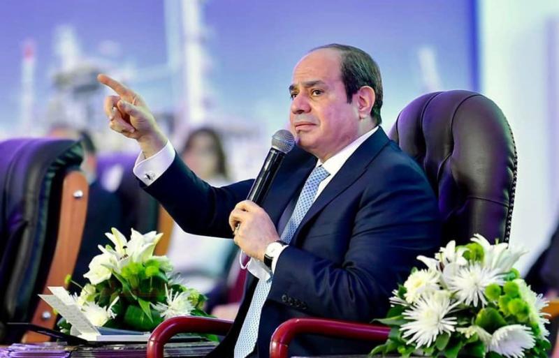 الرئيس السيسي: «الأمور بدأت تتحسن ومخدتش قرار أضيع به مصر»