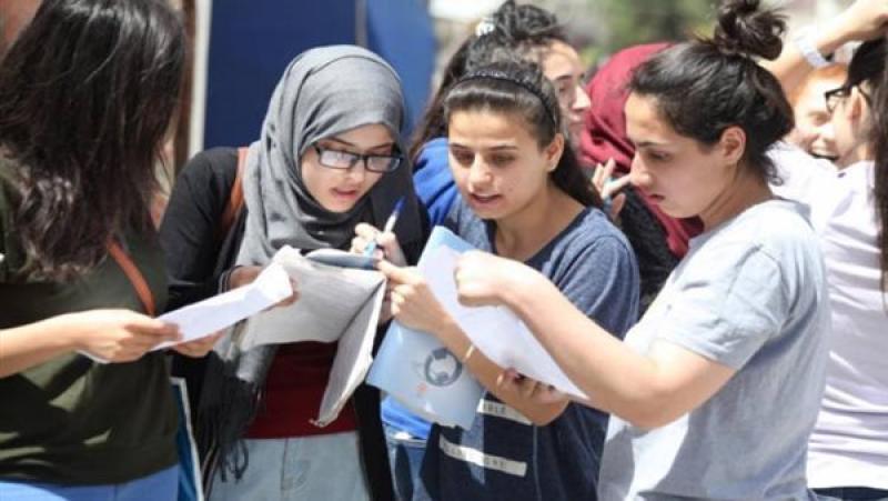 «التعليم» توجه تحذيرا لطلاب الثانوية العامة بخصوص ورقة «البابل شيت»