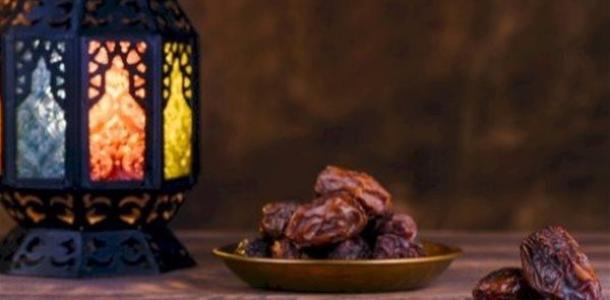 موعد الإفطار وأذان المغرب وصلاة التراويح في اليوم الـ21 من رمضان