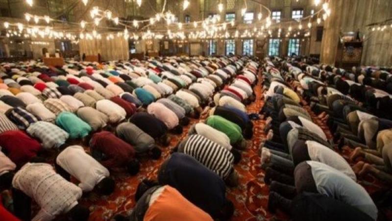 بدأ العد التنازلي.. 7 أيام تفصلنا عن رمضان والمساجد تتزين لاستقبال المصلين