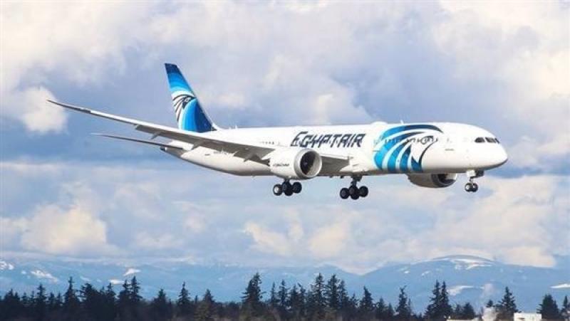 مصر للطيران تكشف تفاصيل تعطل إحدى طائرتها بعد إقلاعها من برج العرب