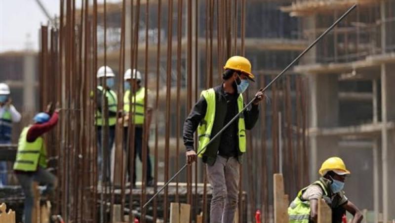 وزير العمل يهنئ الرئيس السيسي بمناسبة الاحتفال بعيد العمال