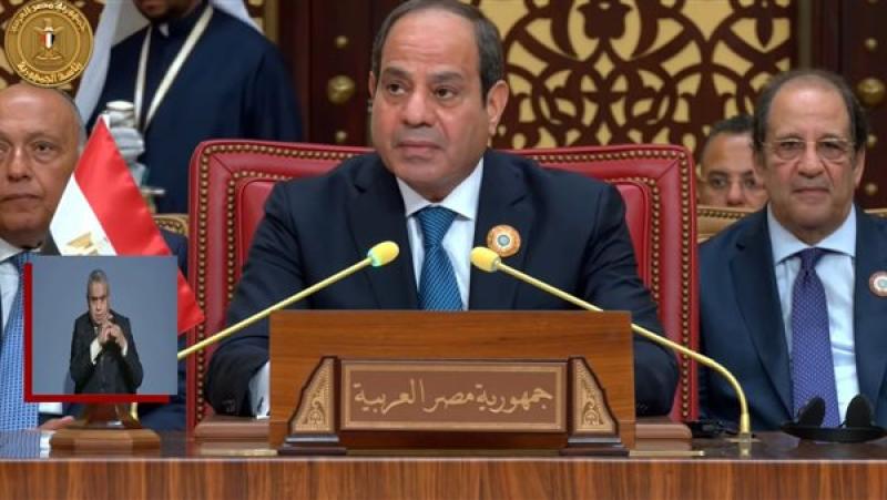 الرئيس السيسي: القمة العربية تنعقد في ظرف تاريخي دقيق تمر به المنطقة