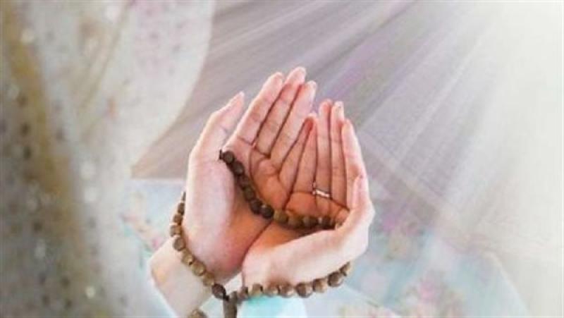 دعاء الذهاب للعمرة .. ردده بيقين يرزقك الله زيارة بيته الحرام