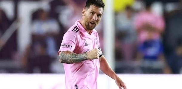 ميسي: رفضت منتخب إسبانيا حبًا في الأرجنتين ونصائح جوارديولا كانت مفتاح النجاح