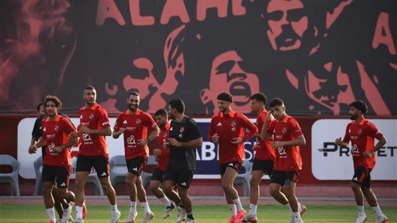 الأهلي يبدأ الاستعداد لمواجهة الزمالك بتدريبات في الجيم