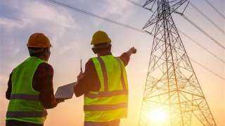 استعدادا لعيد الفطر.. وزير الكهرباء يوجه بمد ساعات العمل بمراكز خدمة المواطنين