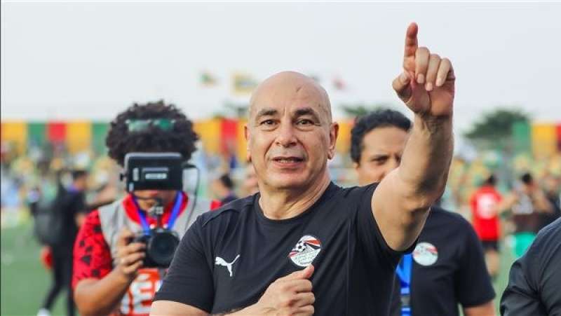 صفحة منتخب مصر تحتفل بحسام حسن بعد قيادة الفراعنة بنجاح