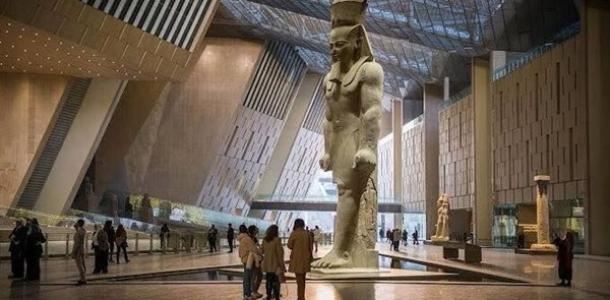 57 ألف قطعة أثرية.. المتحف المصري الكبير يقدم تاريخًا حافلًا للتراث العالمي 57 ألف قطعة أثرية.. المتحف المصري الكبير يقدم تاريخًا حافلًا للتراث العالمي
