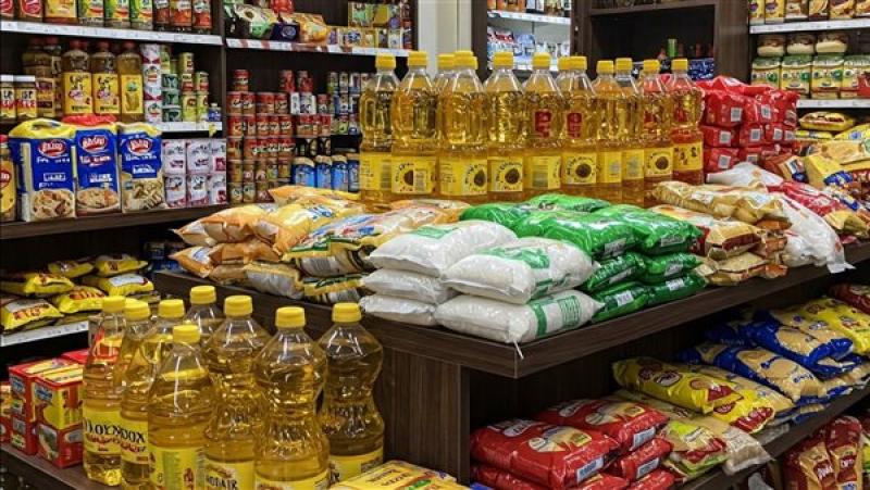 انتظام صرف السلع التموينية عن شهر مايو.. و500 جنيه لهذه الفئة