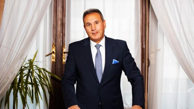 الرئيس التنفيذي للبنك الأهلي المصري يكشف البدائل المتاحة لشهادات الـ27%