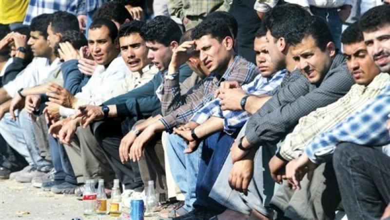 «6 منح سنوية وإعانات عند الوفاة».. كيف تنضم لمنظومة العمالة غير المنتظمة؟