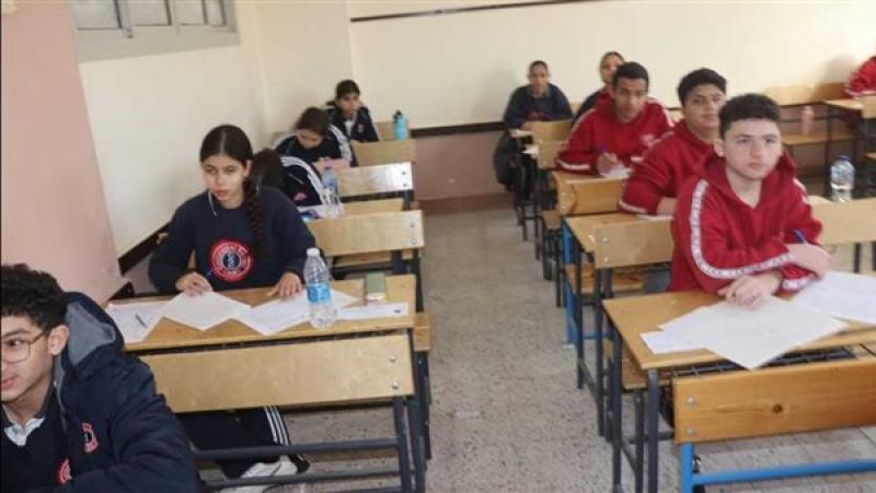 «بعد التعديل الأخير».. مواعيد امتحانات الترم الثاني لصفوف النقل والشهادة الإعدادية 2025