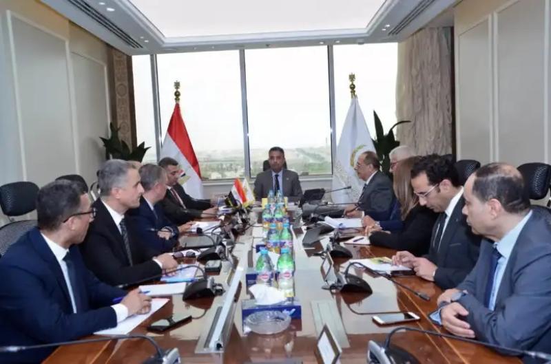 وزير التموين: إعادة إحياء العلامات التجارية بشركة «قها للأغذية» لتعزيز الحصة السوقية