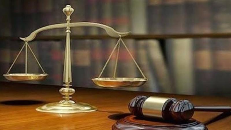 السجن 3 سنوات لبائع ملابس تعدى على طالبة فى الطريق العام بالإسكندرية