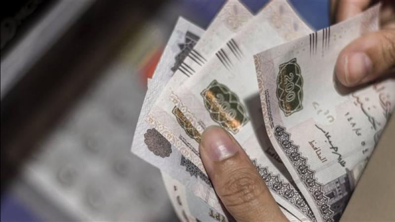 هتاخد 1500 جنيه .. بدء صرف منحة العمالة غير المنتظمة لهذه الفئة