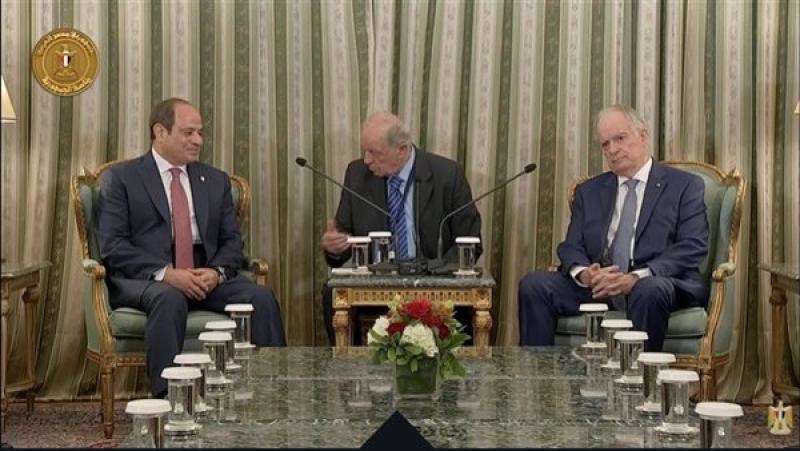 الرئيس السيسي: مصر لم ولن تكون معبرا للمهاجرين إلى أوروبا