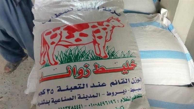 ضبط مشروبات غازية غير صالحة للاستهلاك الآدمي وتحرير 382 محضراً بأسيوط