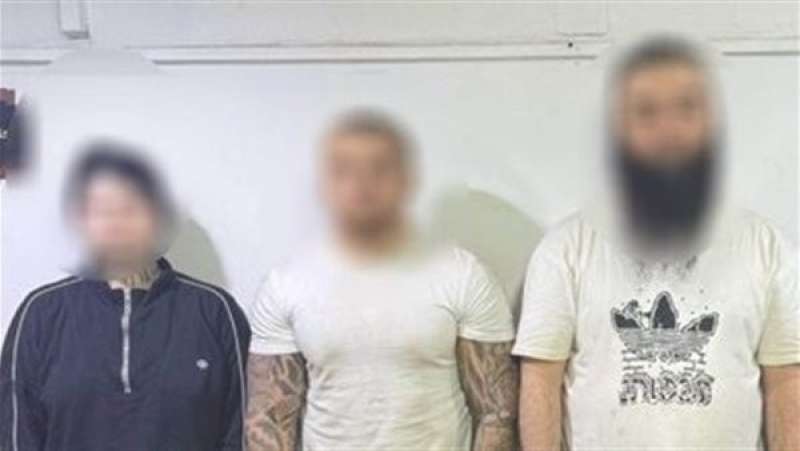 ضبط تشكيلين عصابيين استخلصا مادة فعالة من عقار طبي تستخدم في تصنيع مخدر الآيس