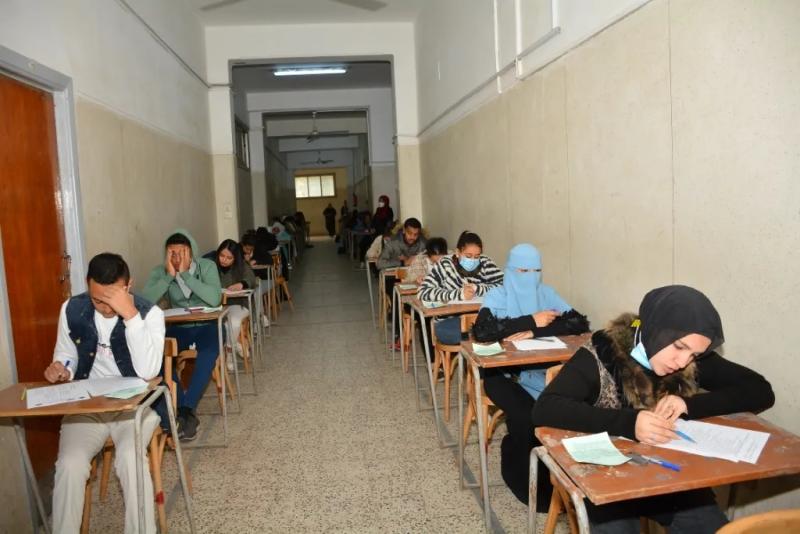 مواصفات امتحانات الثانوية العامة 2026 للنظامين الجديد والقديم