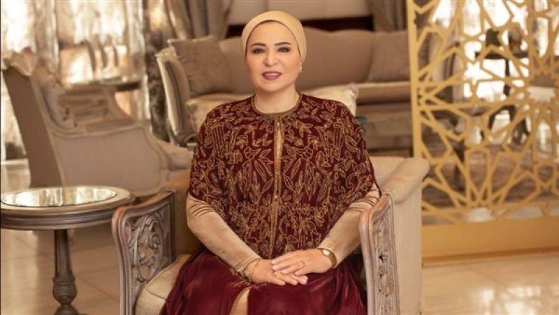 السيدة انتصار السيسي عن متطوعي الهلال الأحمر: فخورة بكم.. والشعب المصري بأكمله فخور بكم