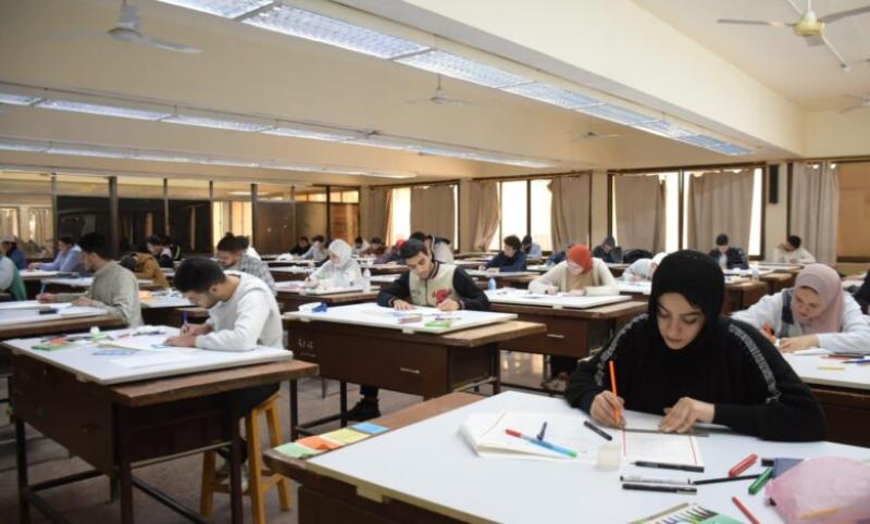 امتحانات الثانوية العامة 2025.. نماذج استرشادية مادة اللغة الفرنسية