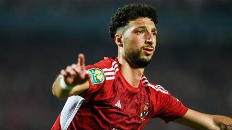 وسام أبو علي يخضع لأشعة لتحديد مدة غيابه عن الأهلي بعد إصابة الكاحل