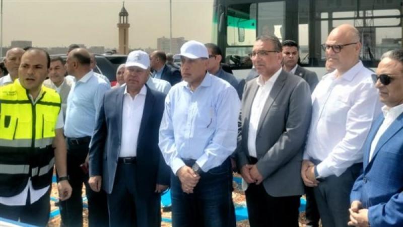 رئيس الوزراء: الأتوبيس الترددي كان «حلمًا» لتحقيق السيولة المرورية على الطريق الدائري
