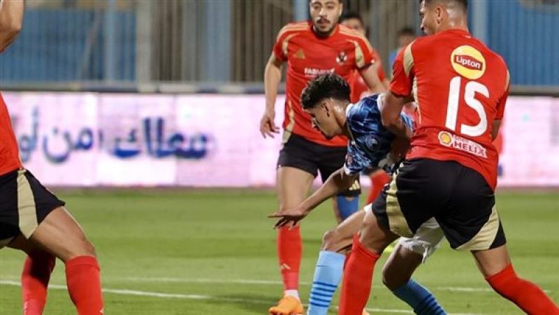موعد مباراتي الجولة الأخيرة للأهلي وبيراميدز في الدوري