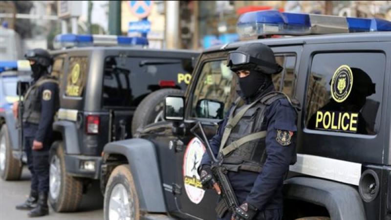 كشف تفاصيل فيديو تضرر سيدة من سائق حاول الاصطدام بها على محور 30 يونيو