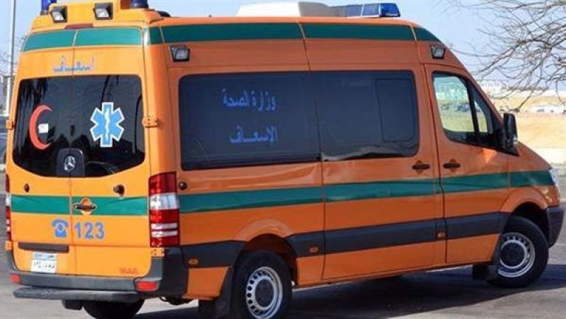 إصابة 10 أشخاص سقطت عليهم لافتة إعلانية في بولاق الدكرور
